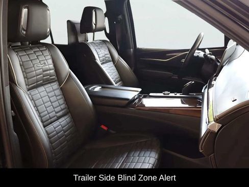 Used 2024 Cadillac Escalade ESV Premium Luxury Platinum AWD/4WD image 27