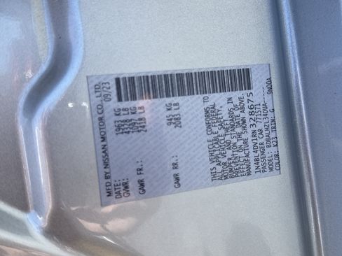 Used 2024 Nissan Altima 2.5 SV FWD image 35