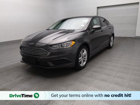 Used 2018 Ford Fusion SE w/ Fusion SE Technology Package FWD image 1