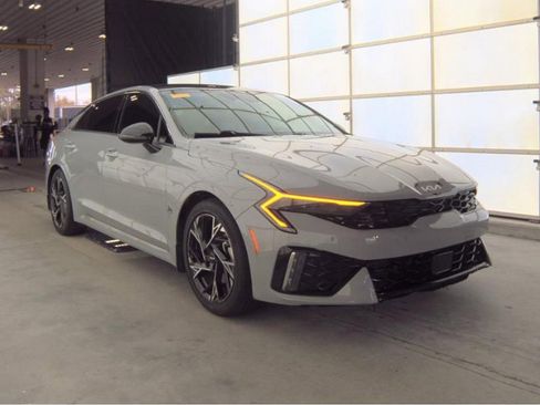 Used 2025 Kia K5 GT-Line w/ GT-Line Premium Package image 4