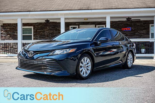 Used 2020 Toyota Camry LE FWD image 7
