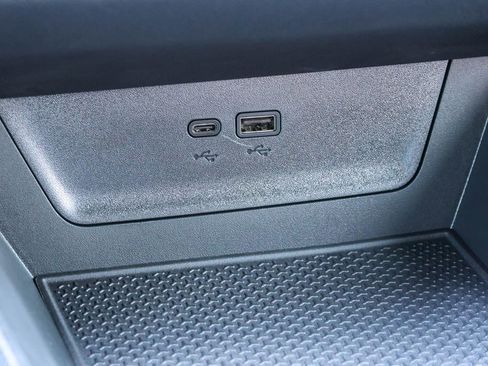 New 2026 Chevrolet Equinox RS AWD/4WD image 17