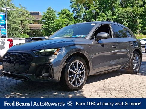Used 2023 Audi Q5 e Premium Plus w/ Premium Plus Package AWD/4WD image 3