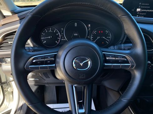 Used 2022 MAZDA CX-30 AWD 2.5 S w/ Premium Package image 22