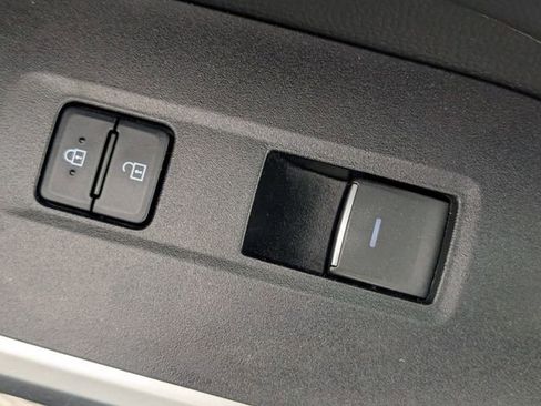 Used 2023 Toyota RAV4 Limited image 36