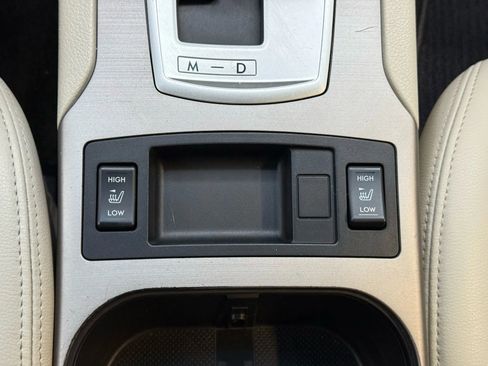 Used 2013 Subaru Outback 2.5i Limited image 19