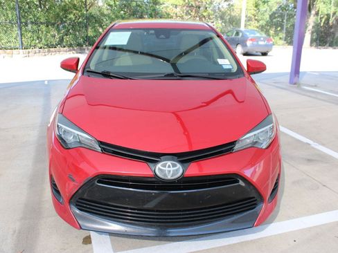 Used 2019 Toyota Corolla LE FWD image 9