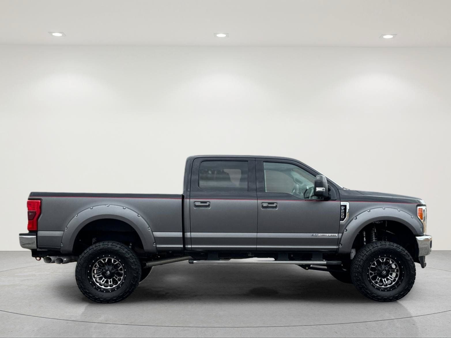 Used 2017 Ford F250 Lariat w/ Lariat Ultimate Package AWD/4WD image 7
