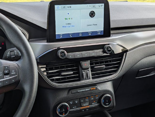 Used 2025 Ford Escape Active FWD image 17
