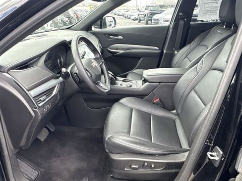 Used 2023 Cadillac XT4 Premium Luxury AWD/4WD image 18