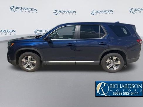 Certified 2025 Honda Pilot EX-L image 1
