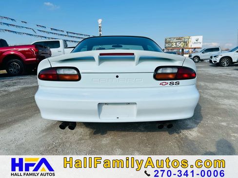Used 2002 Chevrolet Camaro Z28 w/ SS Performance/Appearance Pkg RWD image 4