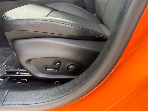 New 2026 Jeep Compass Trailhawk w/ Sun, Sound & Navigation Group image 11