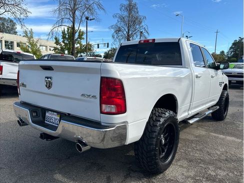Used 2019 RAM 1500 Big Horn image 9