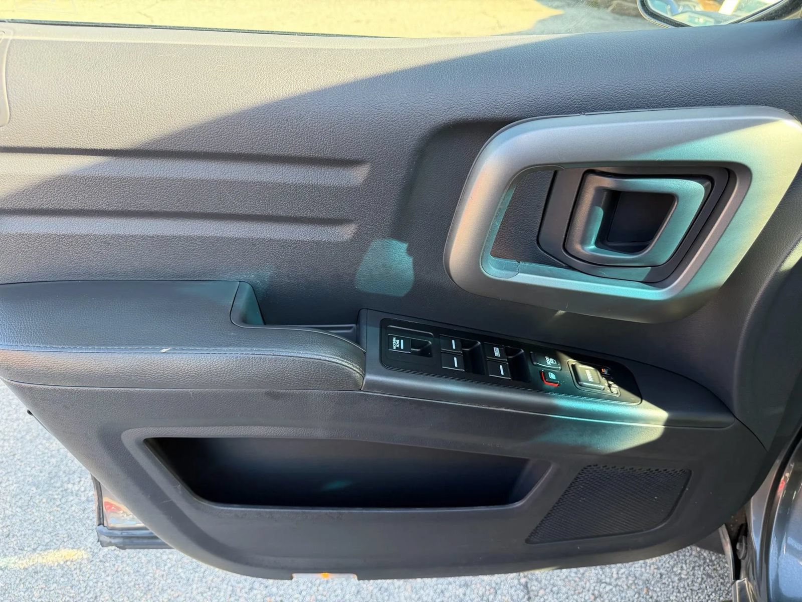 Used 2010 Honda Ridgeline RTL image 9