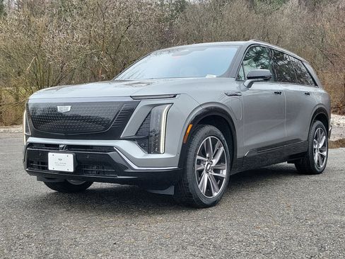 New 2026 Cadillac Vistiq Sport w/ LPO, Floor Liner Package image 1