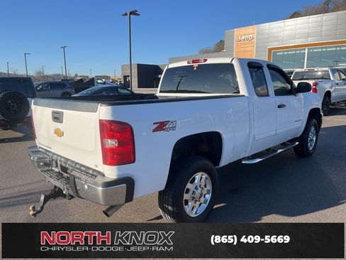 Used 2013 Chevrolet Silverado 2500 LT w/ Convenience Package image 4