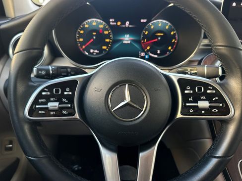 Certified 2022 Mercedes-Benz GLC 300 image 23