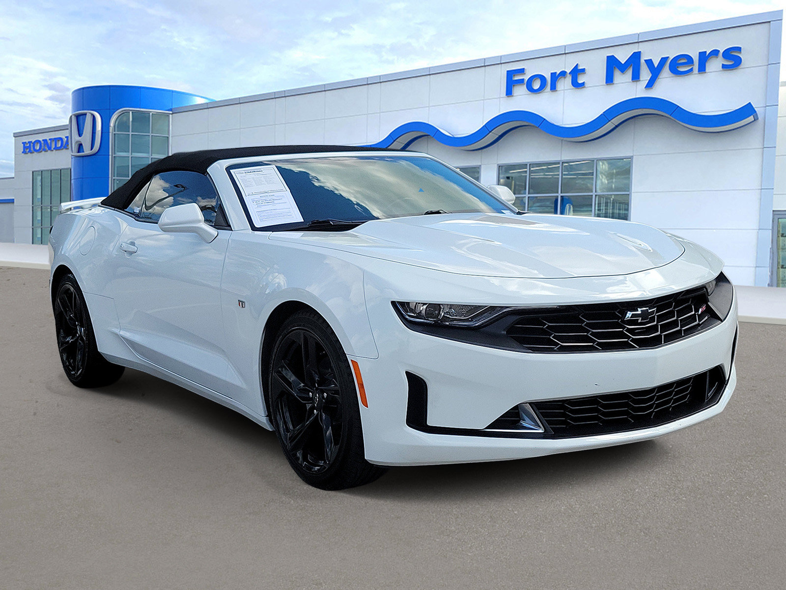 Used 2021 Chevrolet Camaro LT w/ RS Package RWD image 1