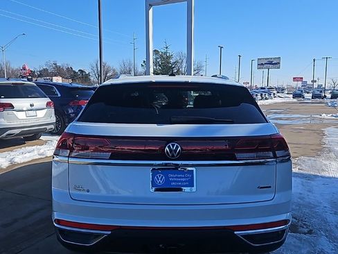 New 2026 Volkswagen Atlas Cross Sport SEL AWD/4WD image 6