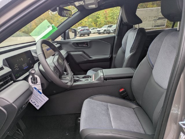 New 2026 Toyota RAV4 XSE AWD/4WD image 12