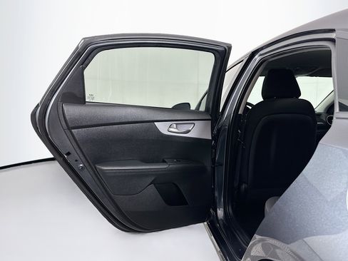 Used 2023 Kia Forte LXS image 24