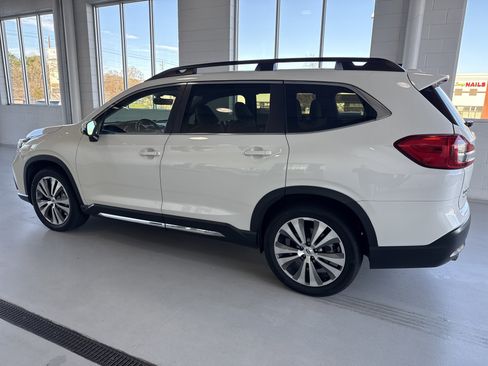 Used 2022 Subaru Ascent Limited w/ Technology Package image 14