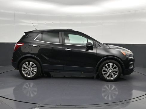 Used 2018 Buick Encore Preferred FWD image 4