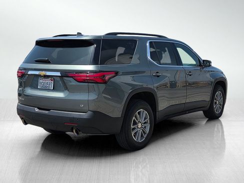 Used 2023 Chevrolet Traverse LT FWD image 5