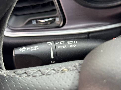 Used 2018 Dodge Challenger R/T Scat Pack image 33