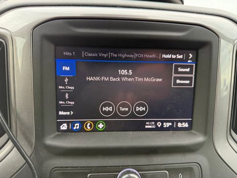 Used 2022 Chevrolet Silverado 1500 Custom image 6