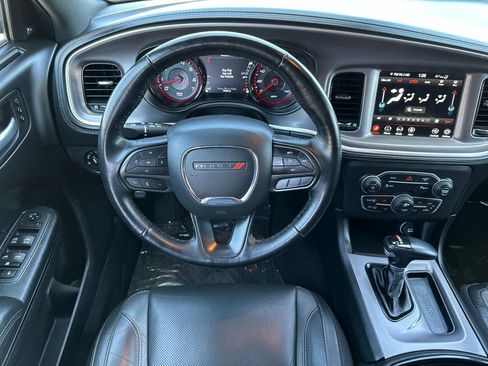 Used 2022 Dodge Charger SXT w/ Plus Group RWD image 13