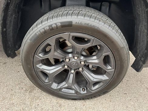 Used 2023 RAM 1500 Limited image 7