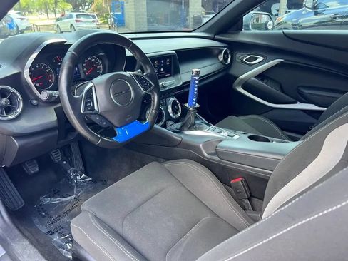 Used 2020 Chevrolet Camaro LS RWD image 10