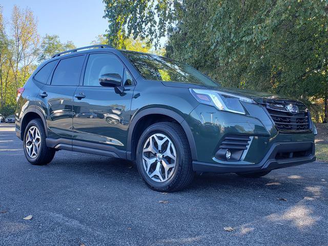 Certified 2024 Subaru Forester Premium AWD/4WD image 1