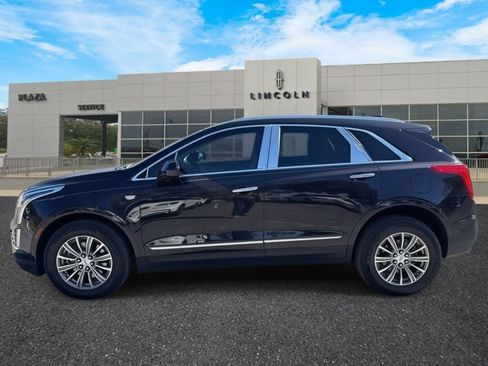Used 2018 Cadillac XT5 Luxury w/ Driver Awareness Package image 6