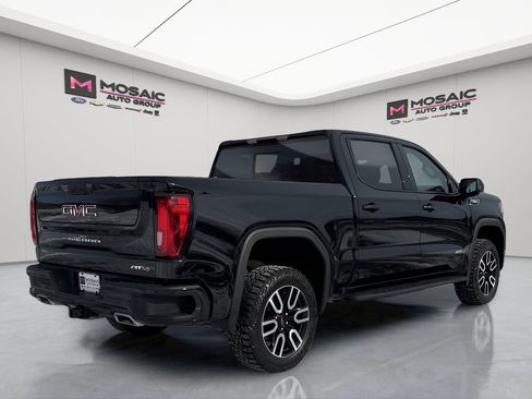 Used 2025 GMC Sierra 1500 AT4 w/ AT4 Premium Package image 7