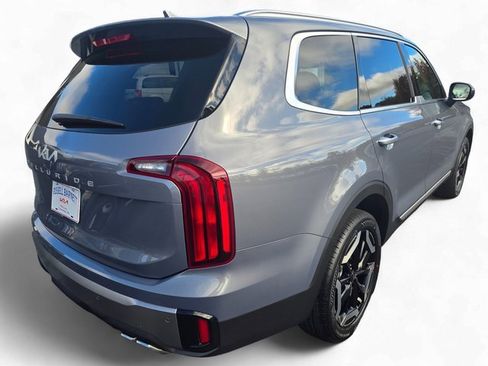 New 2025 Kia Telluride S image 14