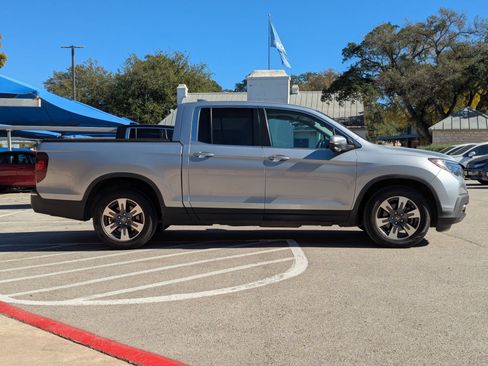 Used 2019 Honda Ridgeline RTL-T image 3