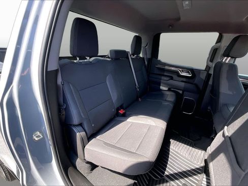 Used 2024 Chevrolet Silverado 1500 LT AWD/4WD image 26