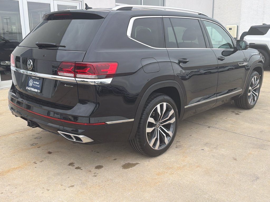 Used 2023 Volkswagen Atlas SEL Premium AWD/4WD image 6