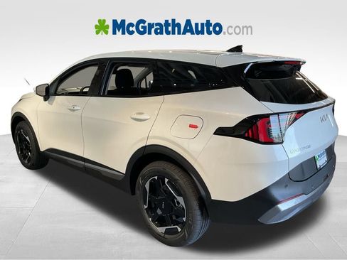 New 2026 Kia Sportage S image 5
