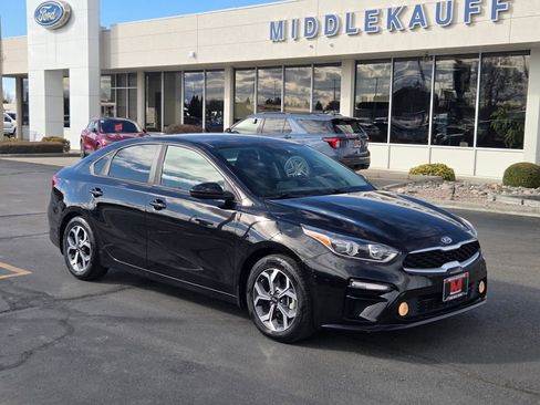 Used 2019 Kia Forte LXS image 1