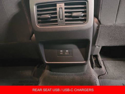 Certified 2023 Nissan Rogue SV image 8