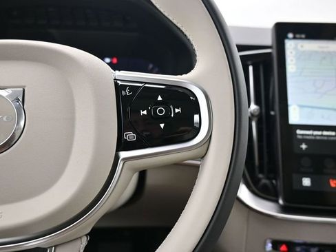 New 2026 Volvo XC90 B6 Ultra w/ Protection Package image 25