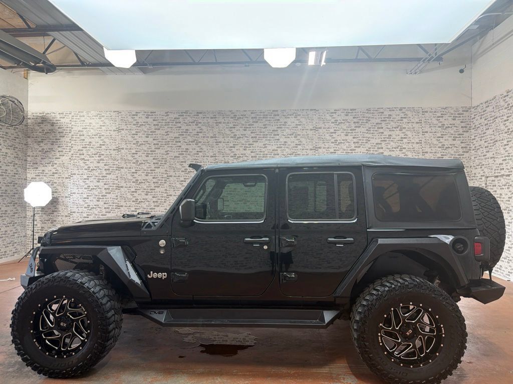 Used 2018 Jeep Wrangler Unlimited Sport S AWD/4WD image 4