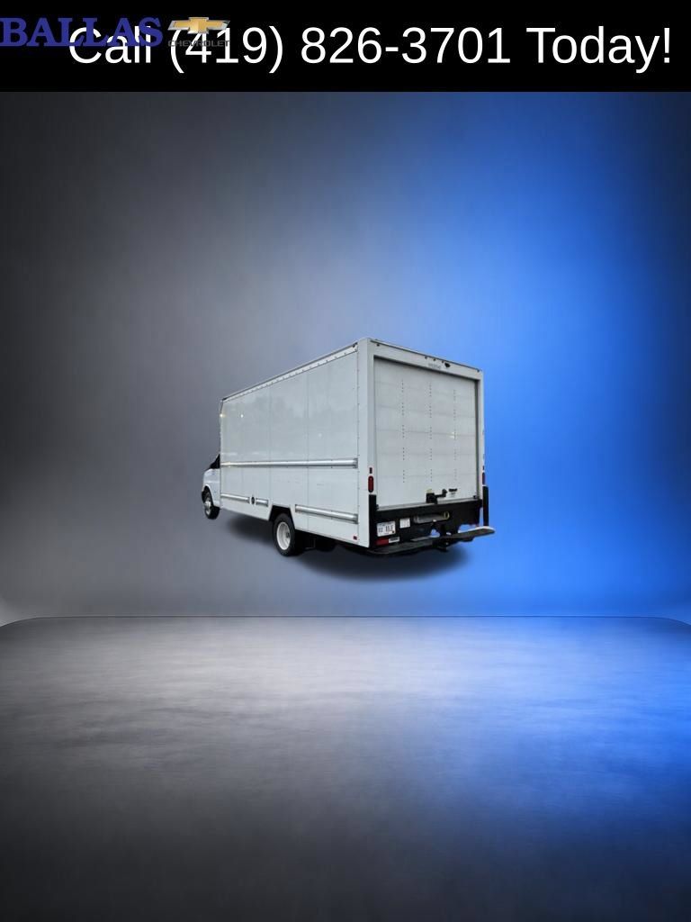Used 2022 GMC Savana 3500 Extended w/ Power Convenience Package RWD image 9