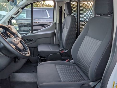 Used 2024 Ford Transit 250 Low Roof w/ Exterior Upgrade Package image 5