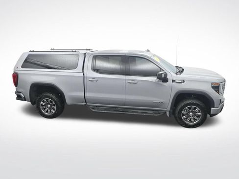 Used 2024 GMC Sierra 1500 AT4 w/ Technology Package AWD/4WD image 32