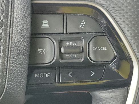 Used 2024 Toyota Sequoia SR5 w/ SR5 Premium Package AWD/4WD image 26